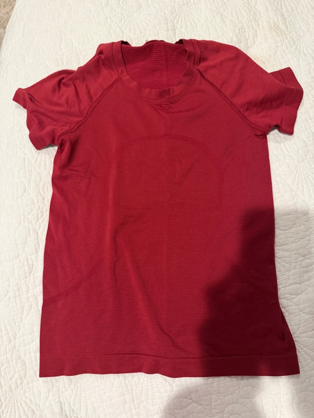 Lululemon red swiftly tech